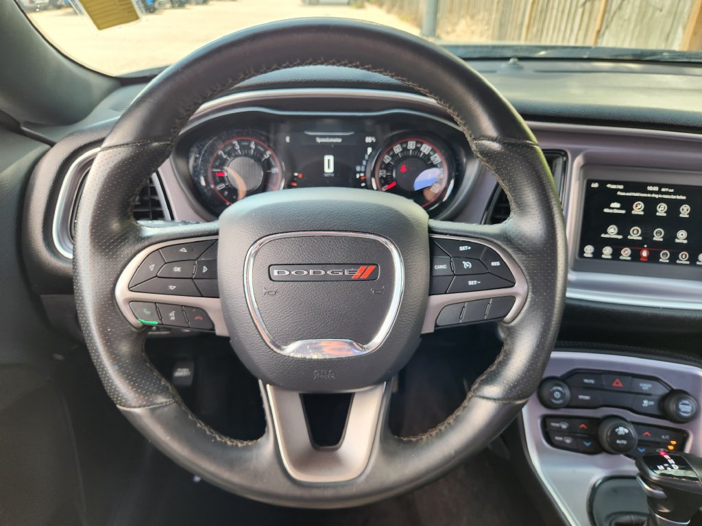 Used 2019 Dodge Challenger SXT w/ Blacktop Package RWD image 20