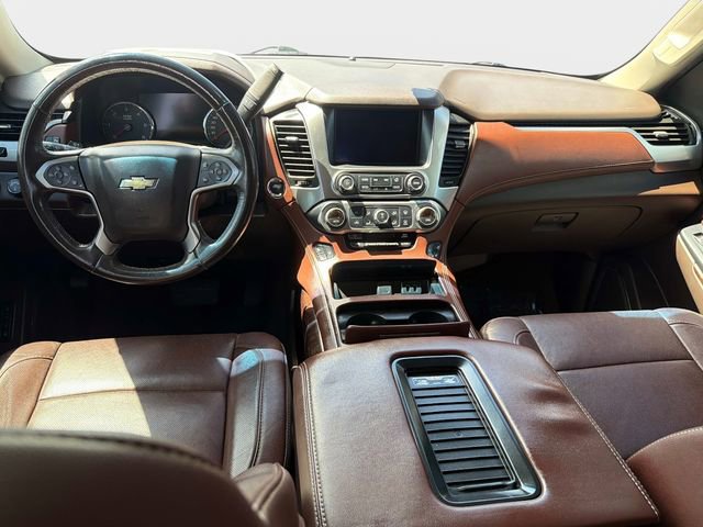 Used 2018 Chevrolet Suburban Premier AWD/4WD image 15