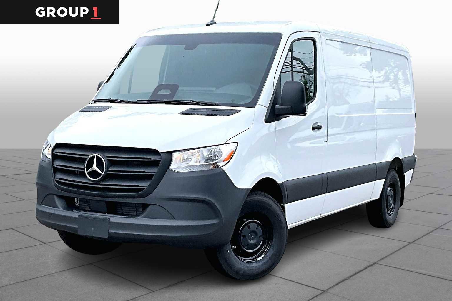 New 2025 Mercedes-Benz Sprinter 2500 image 1