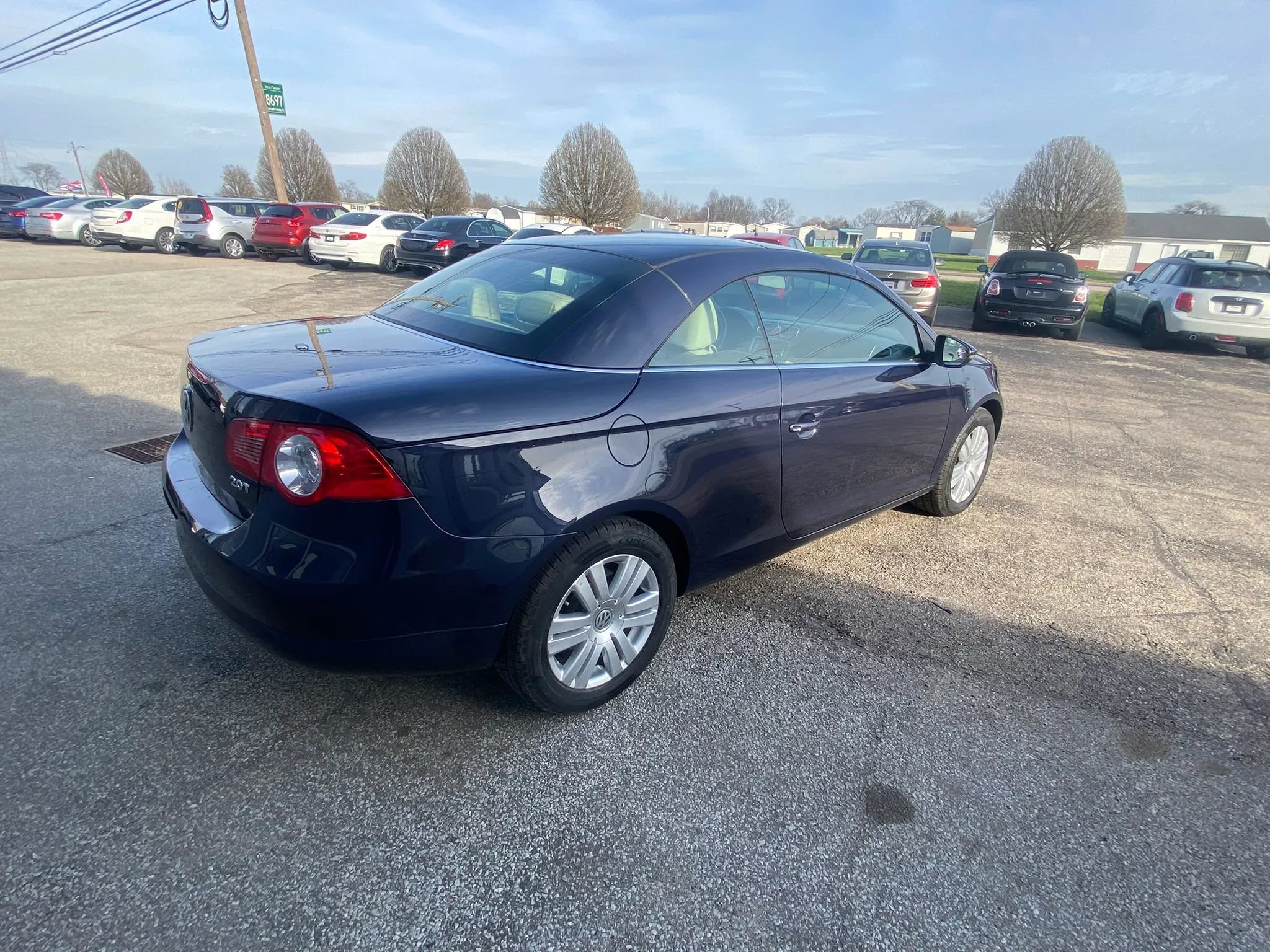 Used 2009 Volkswagen Eos Komfort FWD image 12
