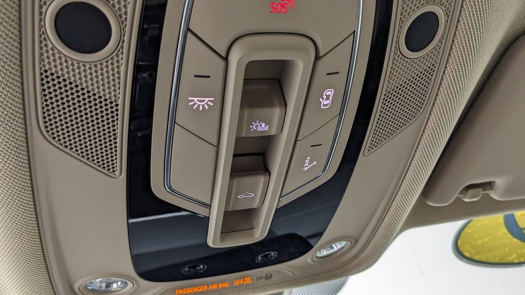 Used 2019 Audi Q5 Prestige w/ Prestige Package image 31