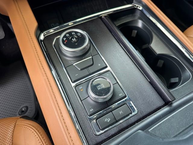 Used 2023 Ford Expedition Platinum AWD/4WD image 23