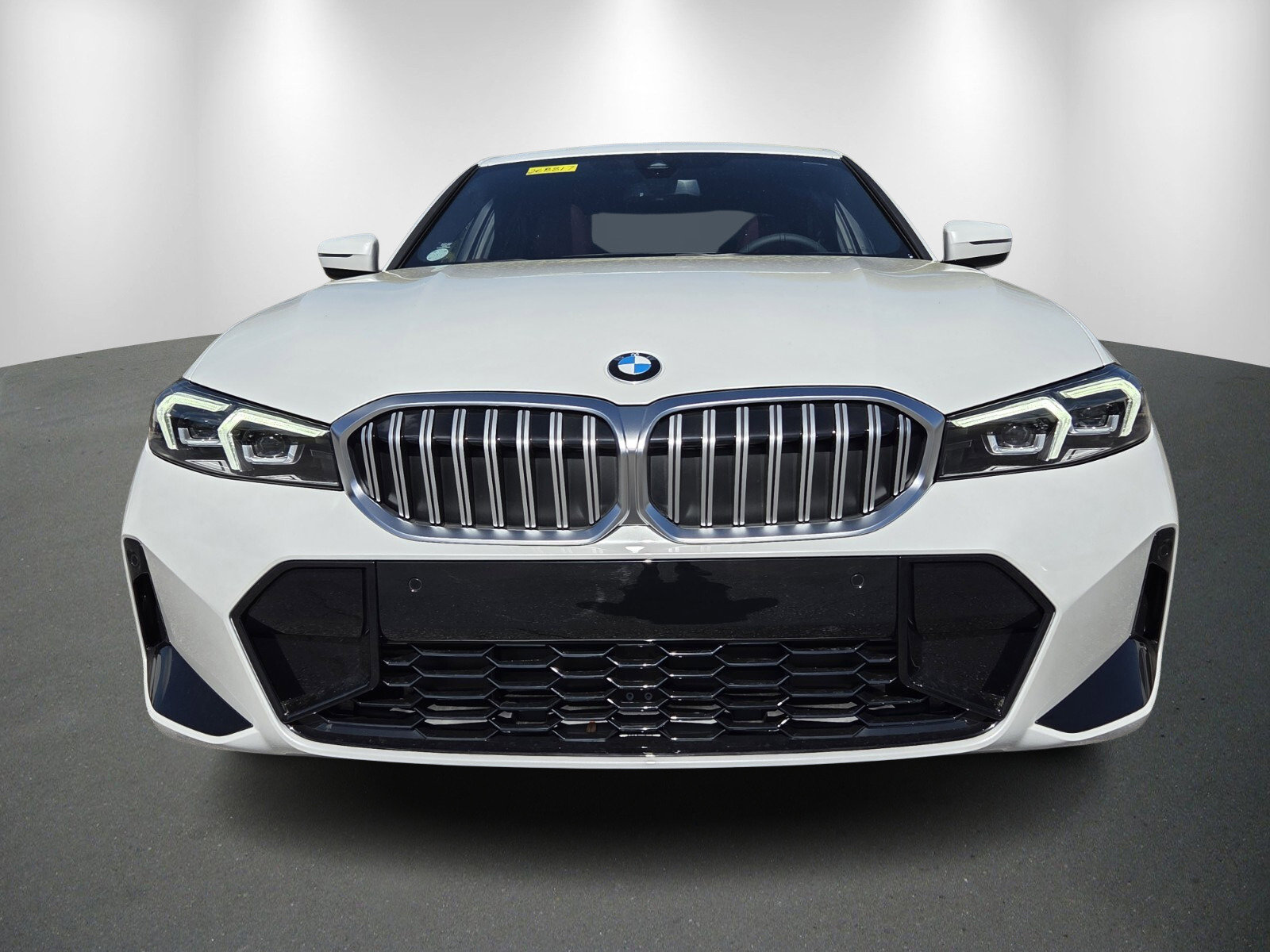 New 2026 BMW 330i xDrive Sedan w/ M Sport Package image 2