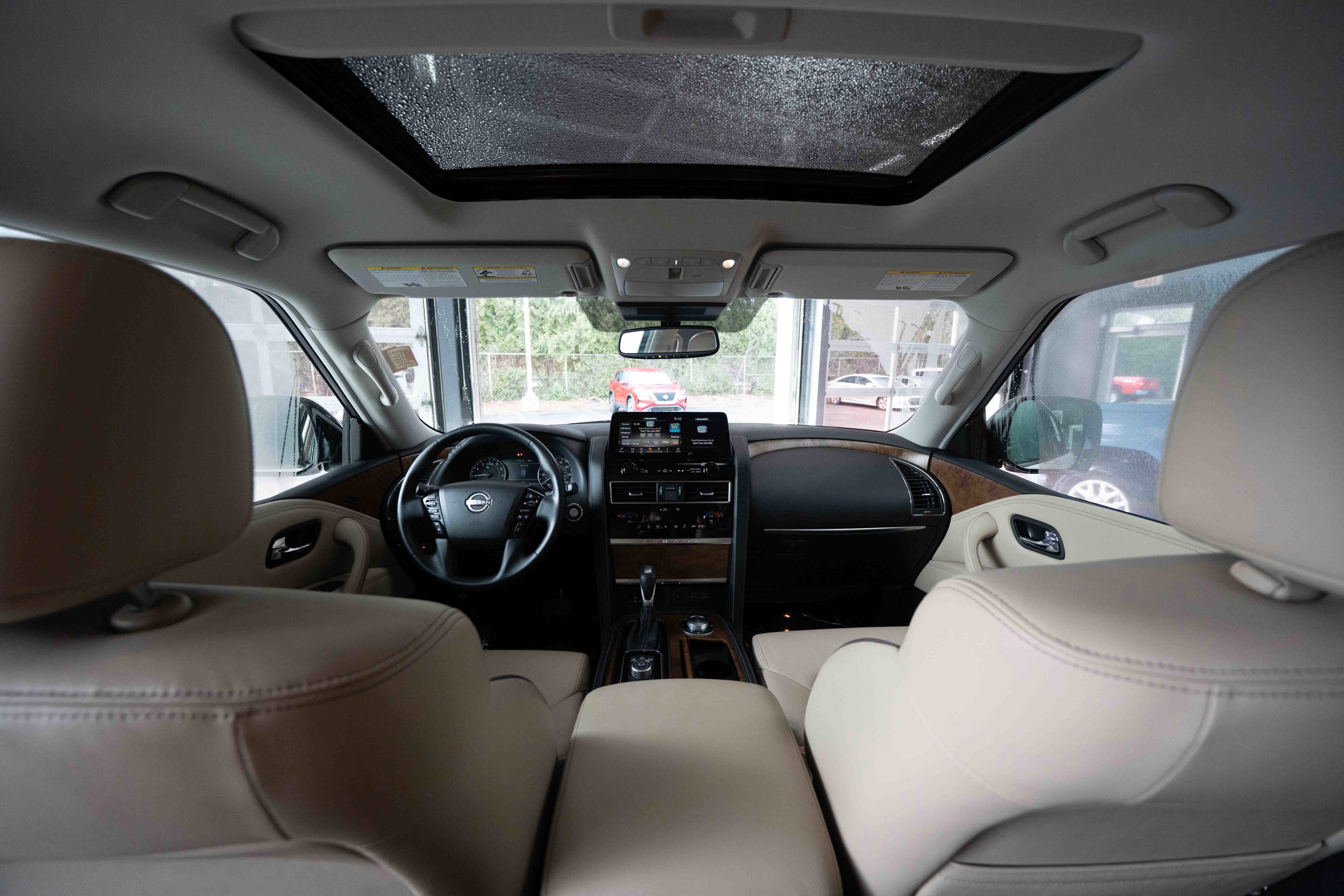 Used 2024 Nissan Armada SL w/ Captain's Chairs Package image 19