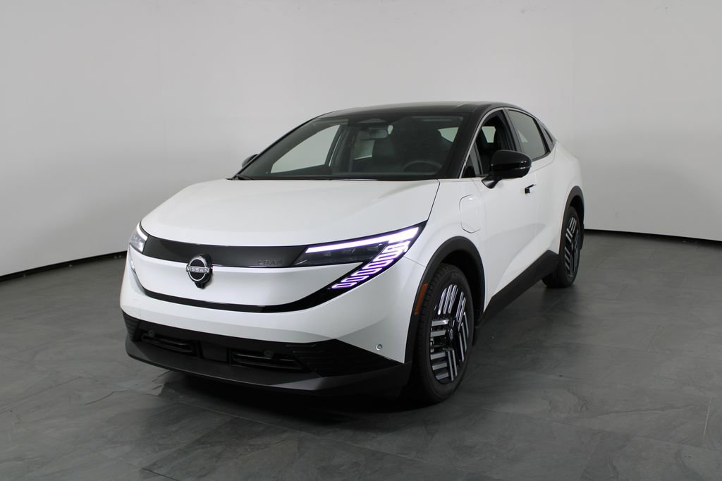 New 2026 Nissan Leaf SV+ w/ Floor Mat Package (SV+) image 2