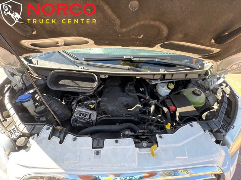Used 2017 Ford Transit 350 XLT RWD image 26