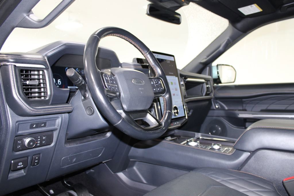 Used 2022 Ford Expedition Max Platinum AWD/4WD image 26