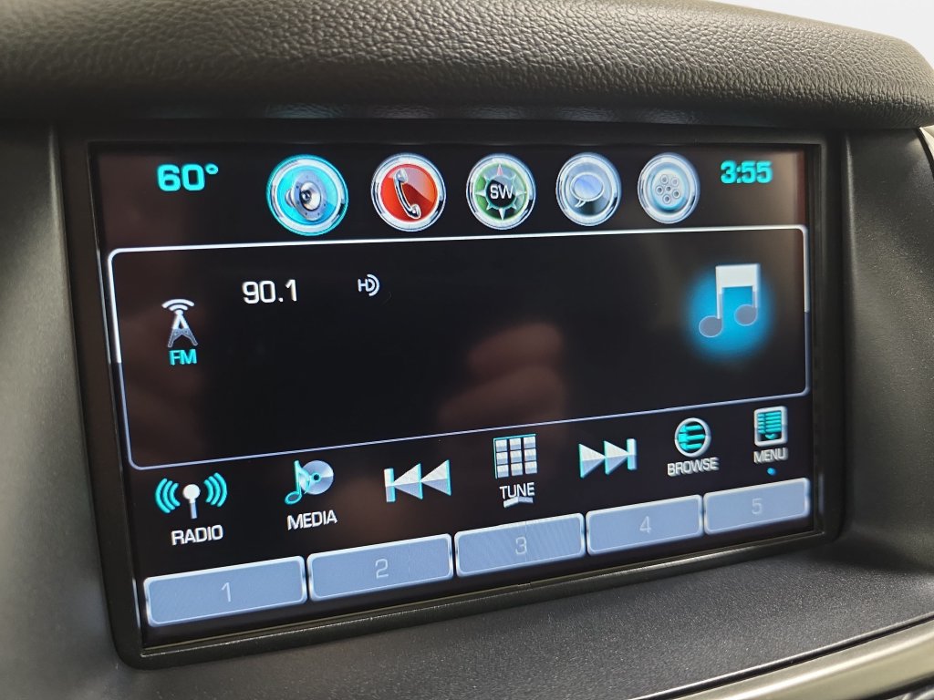 Used 2020 Chevrolet Tahoe Premier w/ Premier 6.2L Value Package AWD/4WD image 21