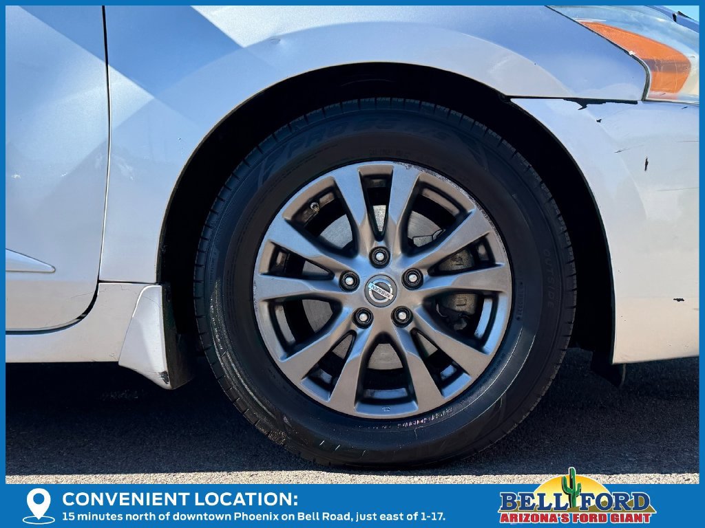 Used 2015 Nissan Altima 2.5 S w/ Special Edition Package FWD image 5