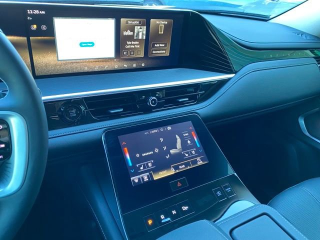 Used 2025 INFINITI QX80 Sensory w/ Exterior Package image 10