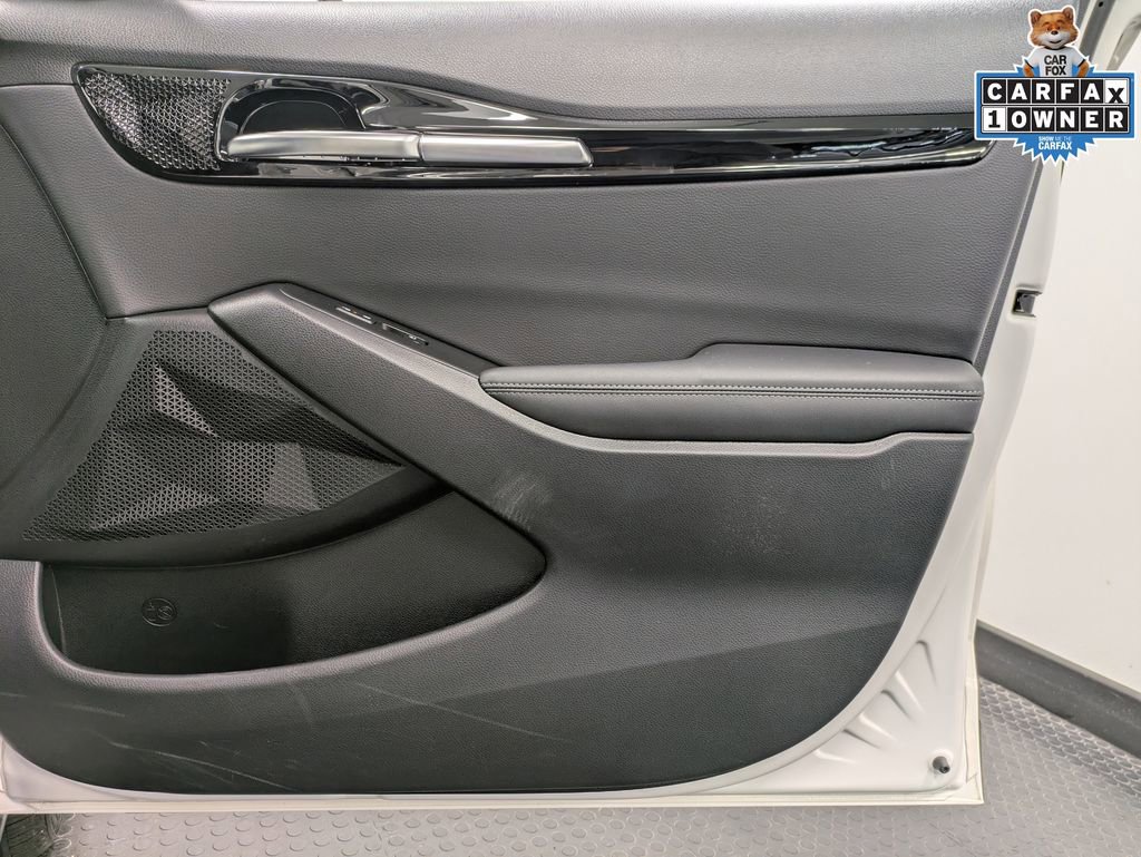 Certified 2025 Kia Seltos S image 28