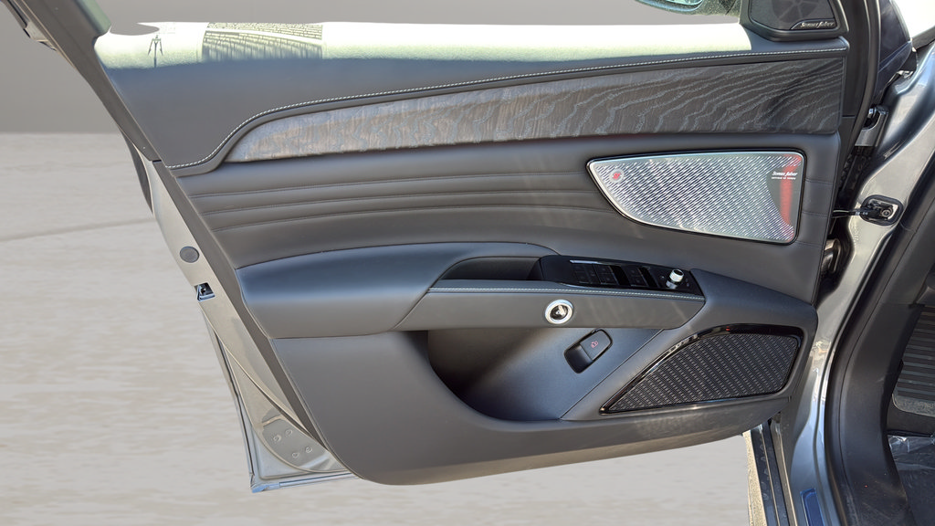 New 2026 Maserati Grecale Modena AWD/4WD image 17
