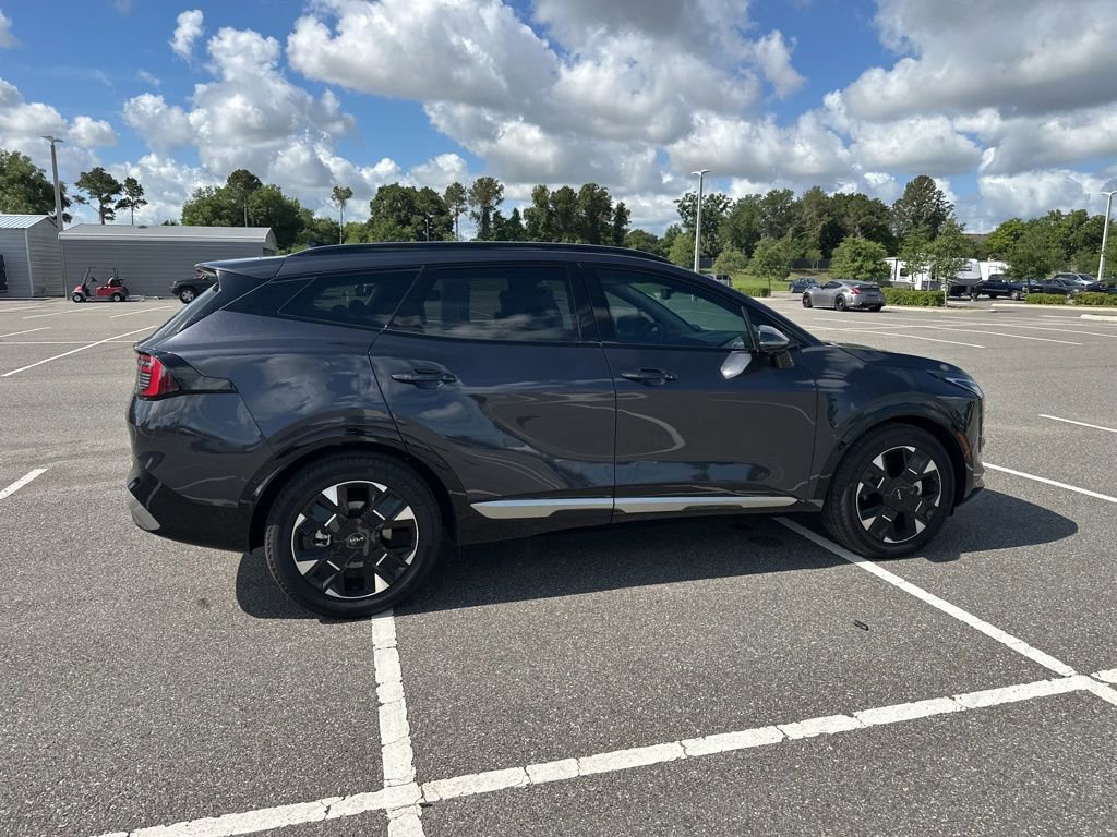 Certified 2026 Kia Sportage SX FWD image 5