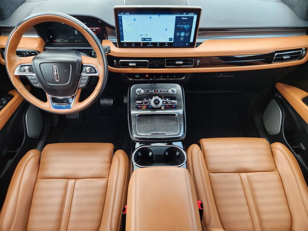 Used 2022 Lincoln Nautilus Black Label w/ Class II Trailer Tow Package image 28