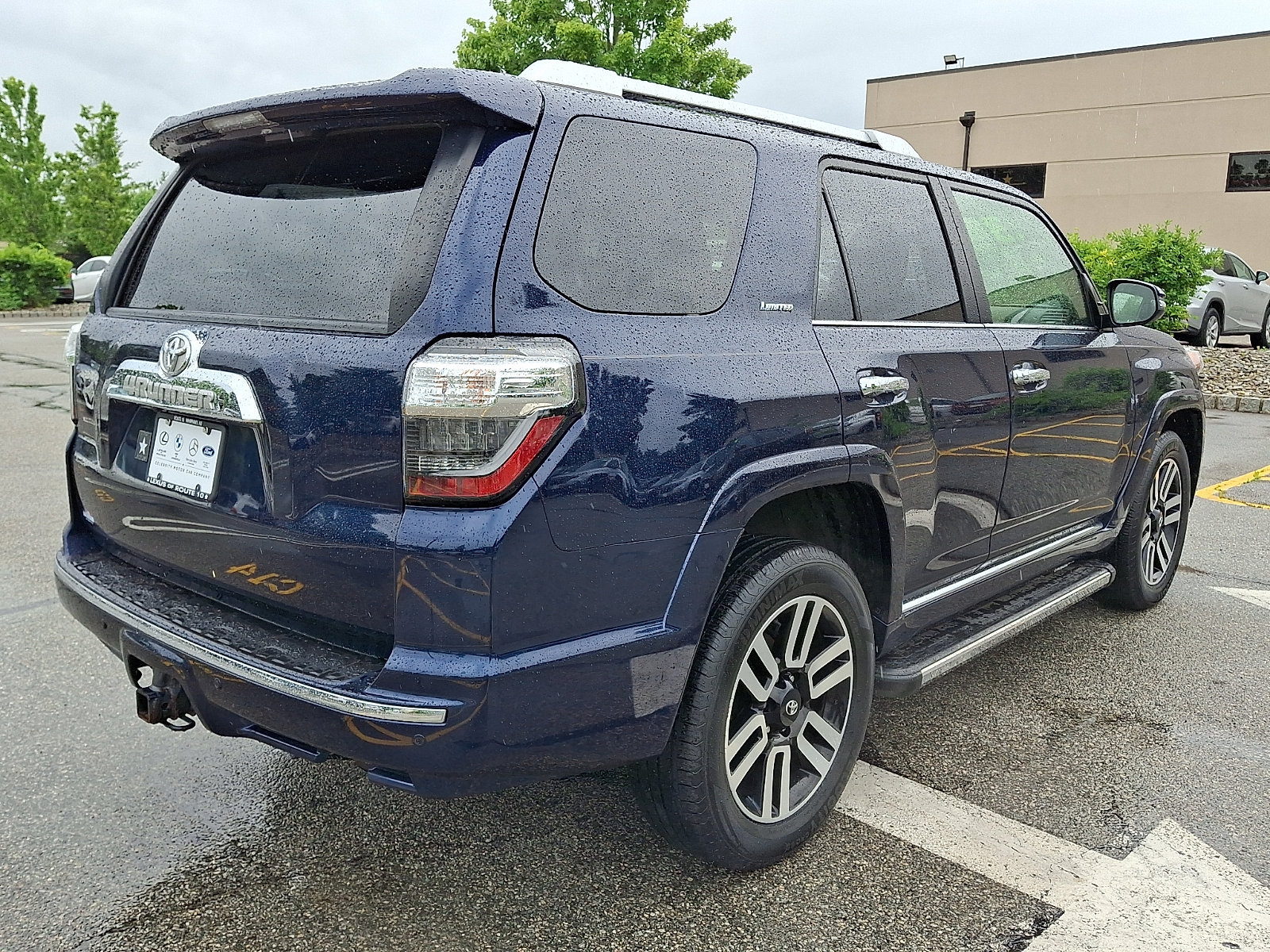Used 2023 Toyota 4Runner Limited AWD/4WD image 6