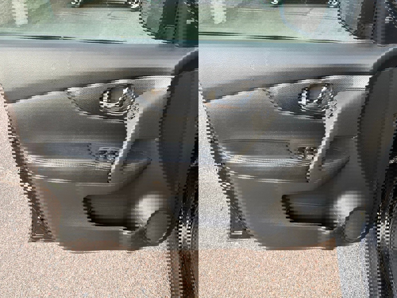 Used 2016 Nissan Rogue SL w/ SL Premium Package image 15