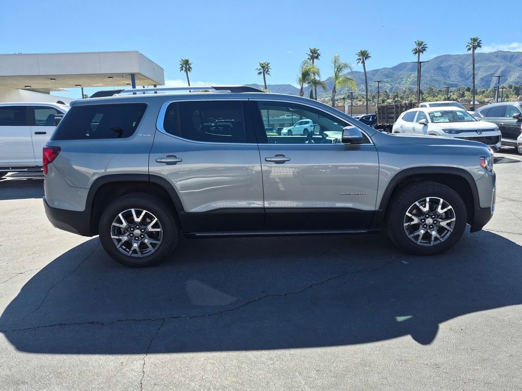 Used 2023 GMC Acadia SLE w/ Driver Convenience Package image 8