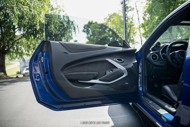 Used 2021 Chevrolet Camaro ZL1 RWD image 52