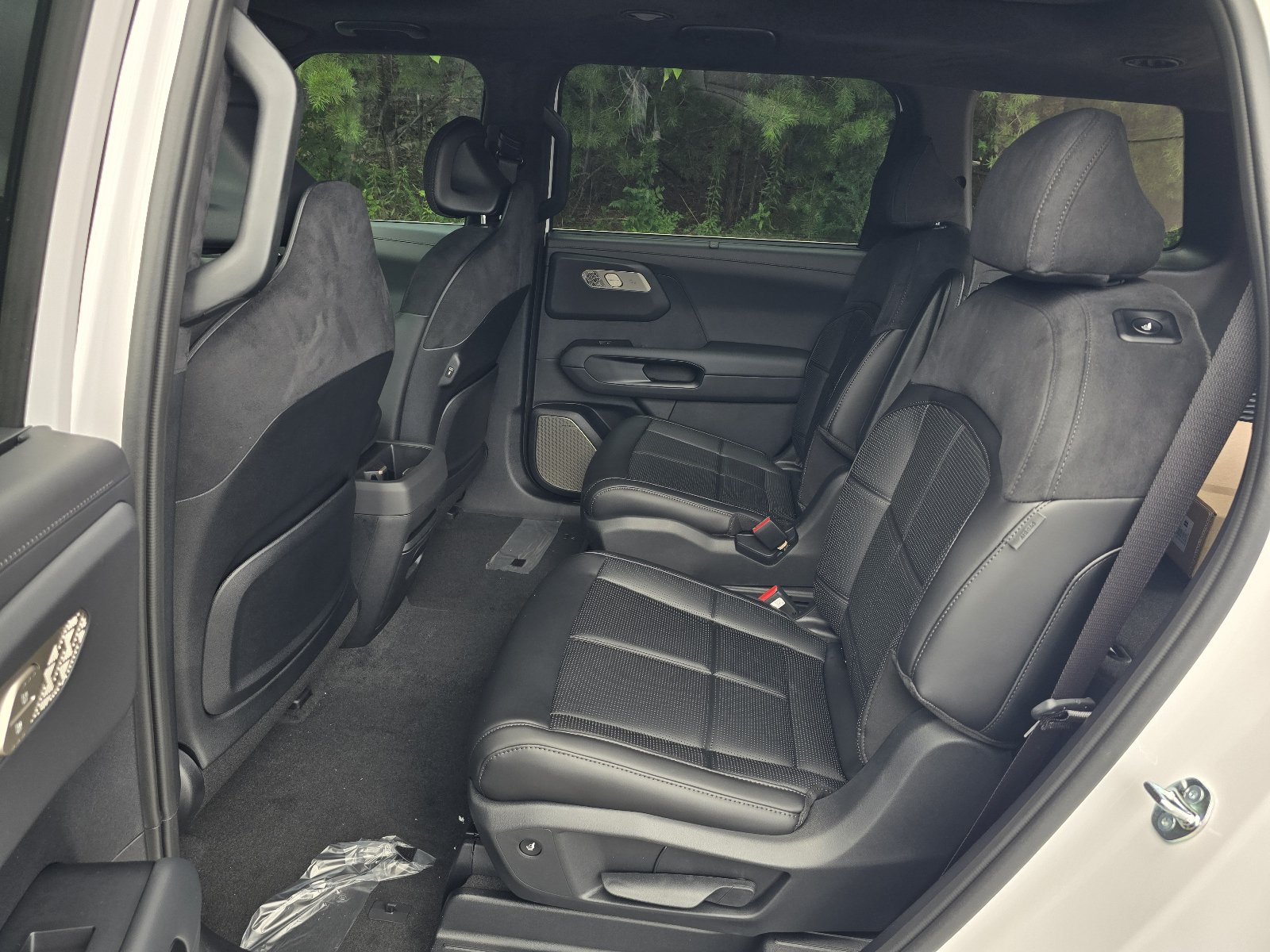 New 2027 Kia Telluride SX Prestige AWD/4WD image 4
