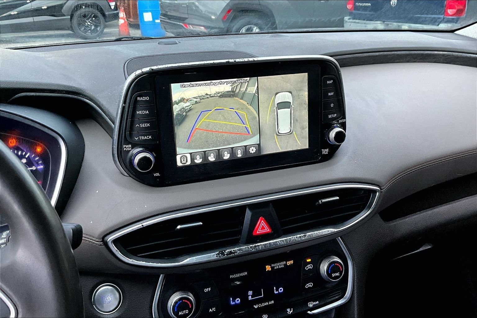 Used 2020 Hyundai Santa Fe Limited FWD image 16