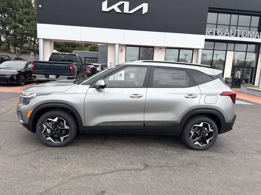 New 2026 Kia Seltos S AWD/4WD image 2