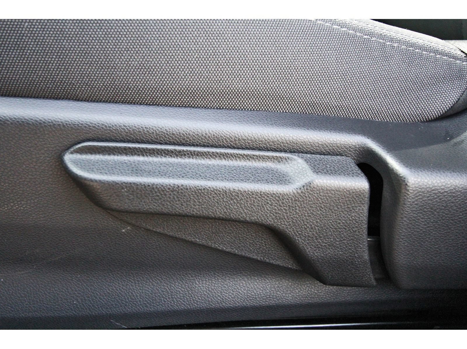 Certified 2026 Subaru Crosstrek 2.5i Premium AWD/4WD image 26