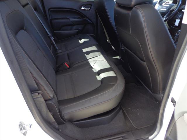 Used 2022 GMC Canyon AT4 image 9