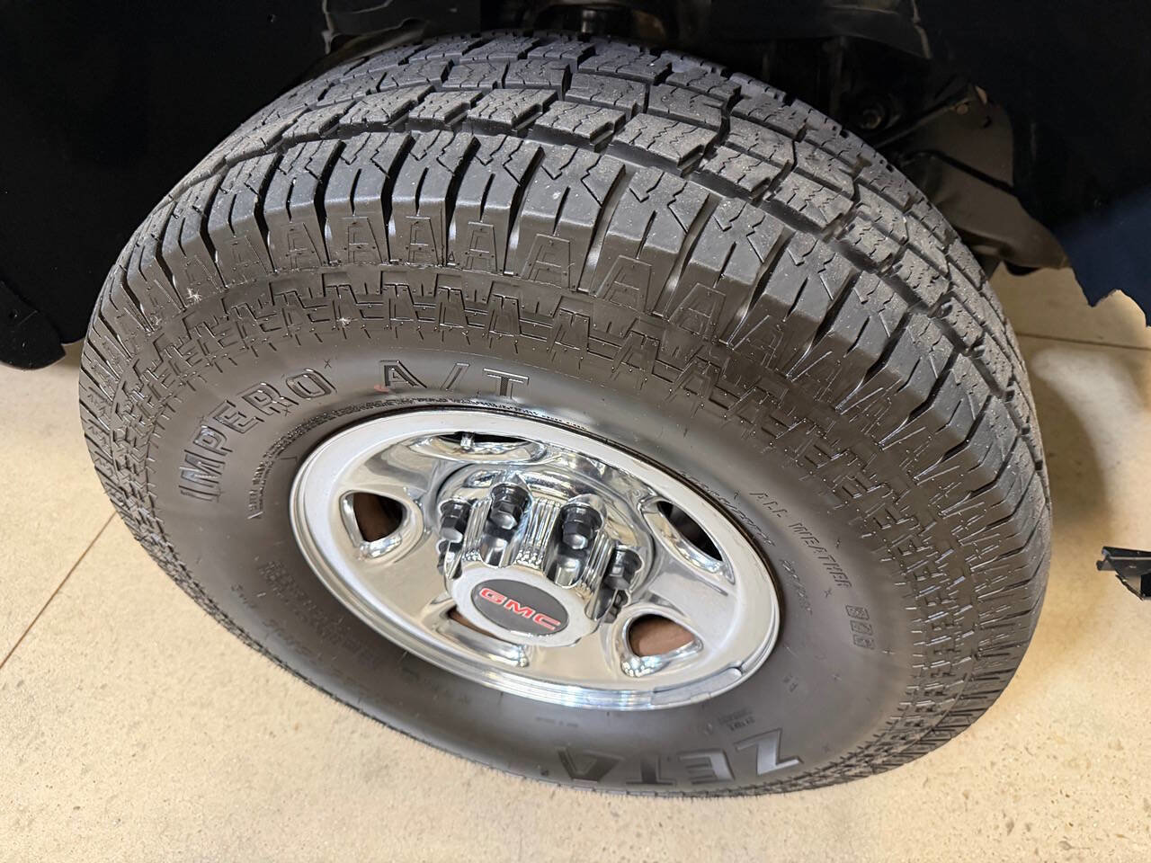 Used 2007 GMC Sierra 2500 SLE w/ Heavy-Duty Power Package AWD/4WD image 28