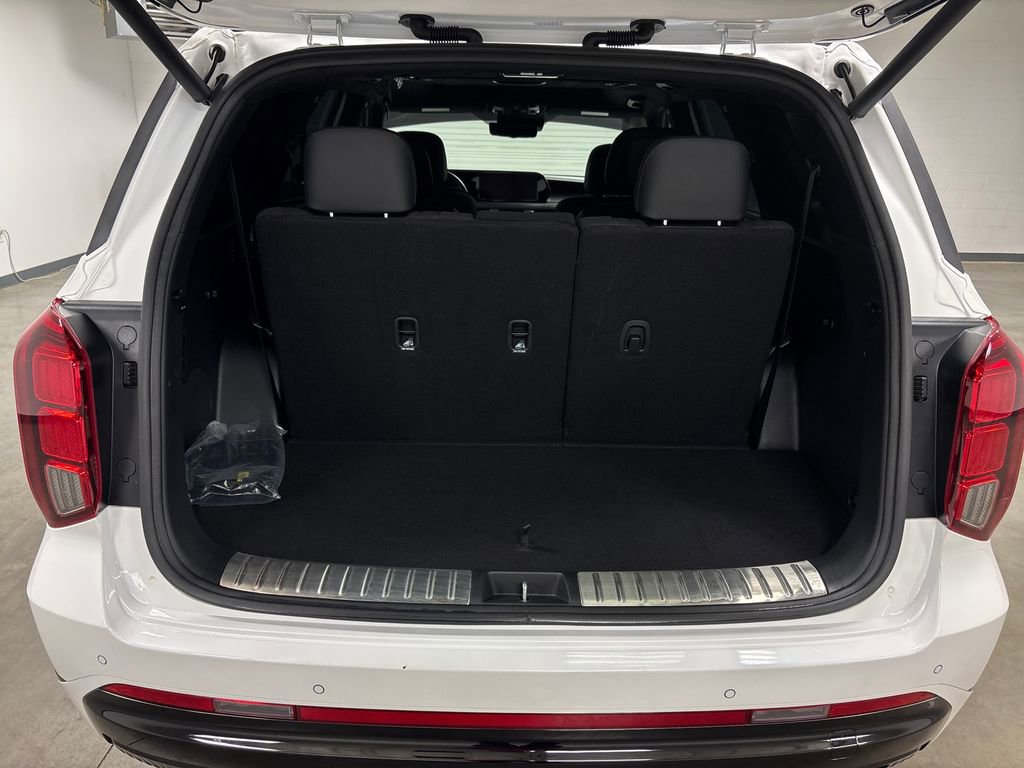 Used 2025 Hyundai Palisade Calligraphy image 19