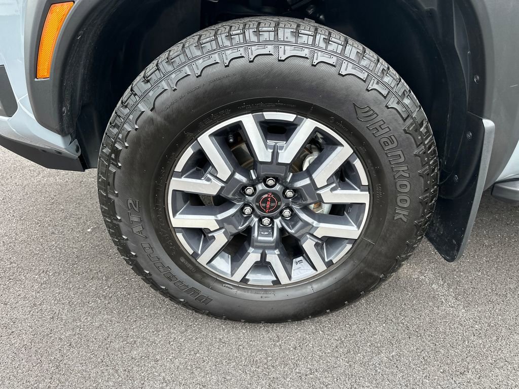 Used 2025 Nissan Frontier PRO-4X w/ Pro Convenience Package AWD/4WD image 12