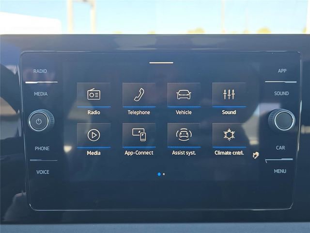 New 2026 Volkswagen Jetta SE FWD image 17