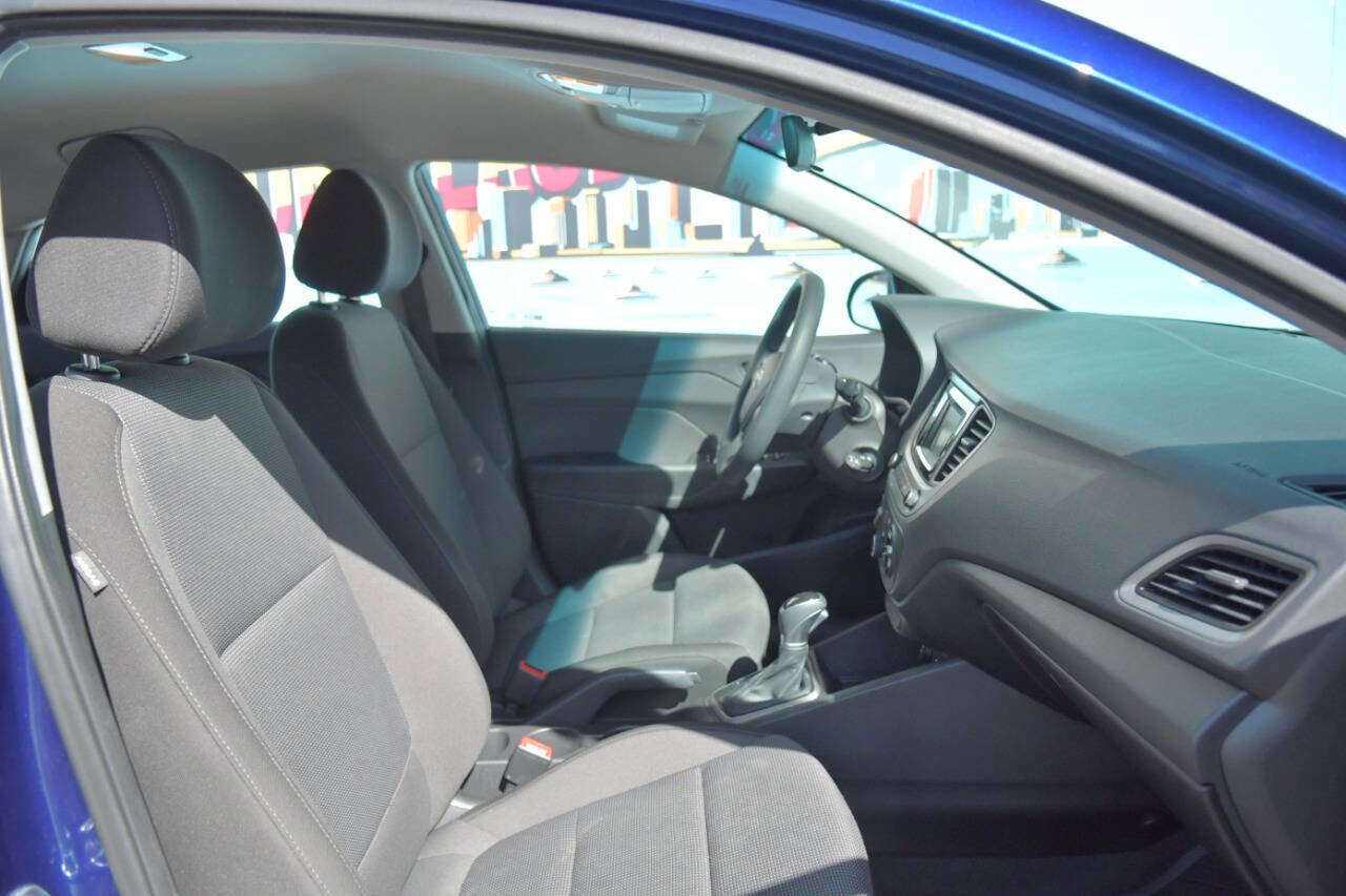 Used 2019 Hyundai Accent SE image 32