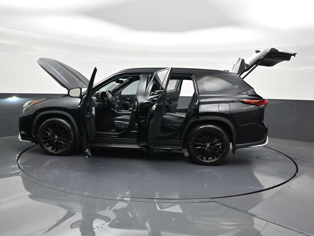 Used 2024 Toyota Highlander XSE image 38