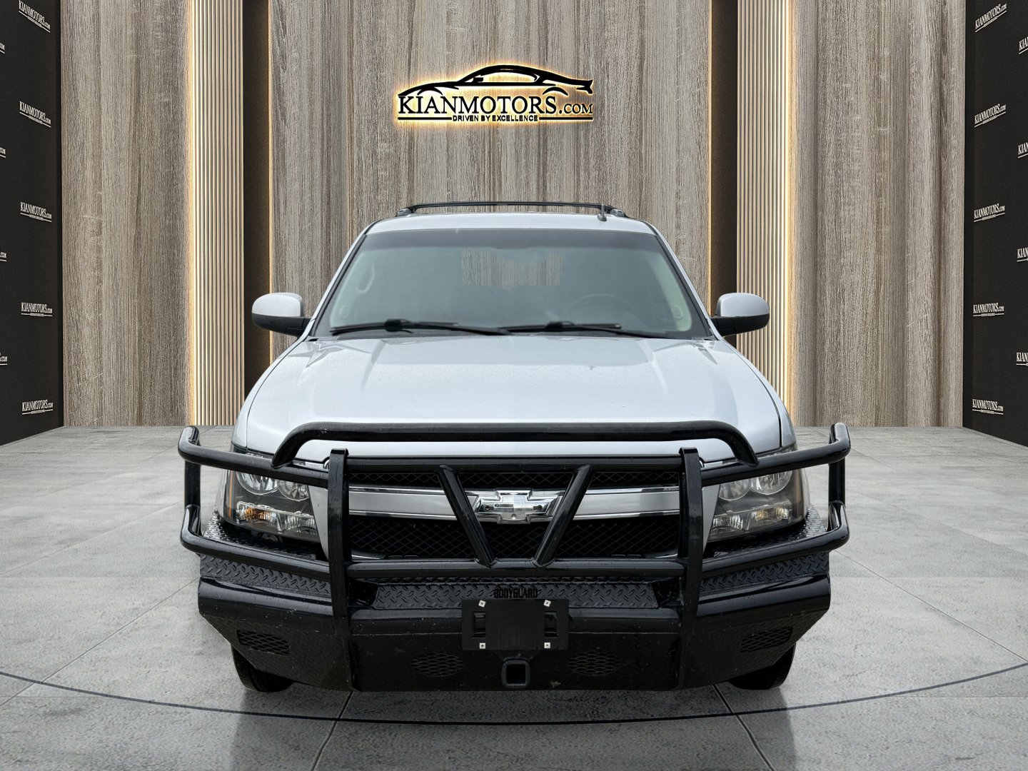 Used 2011 Chevrolet Tahoe LT image 3