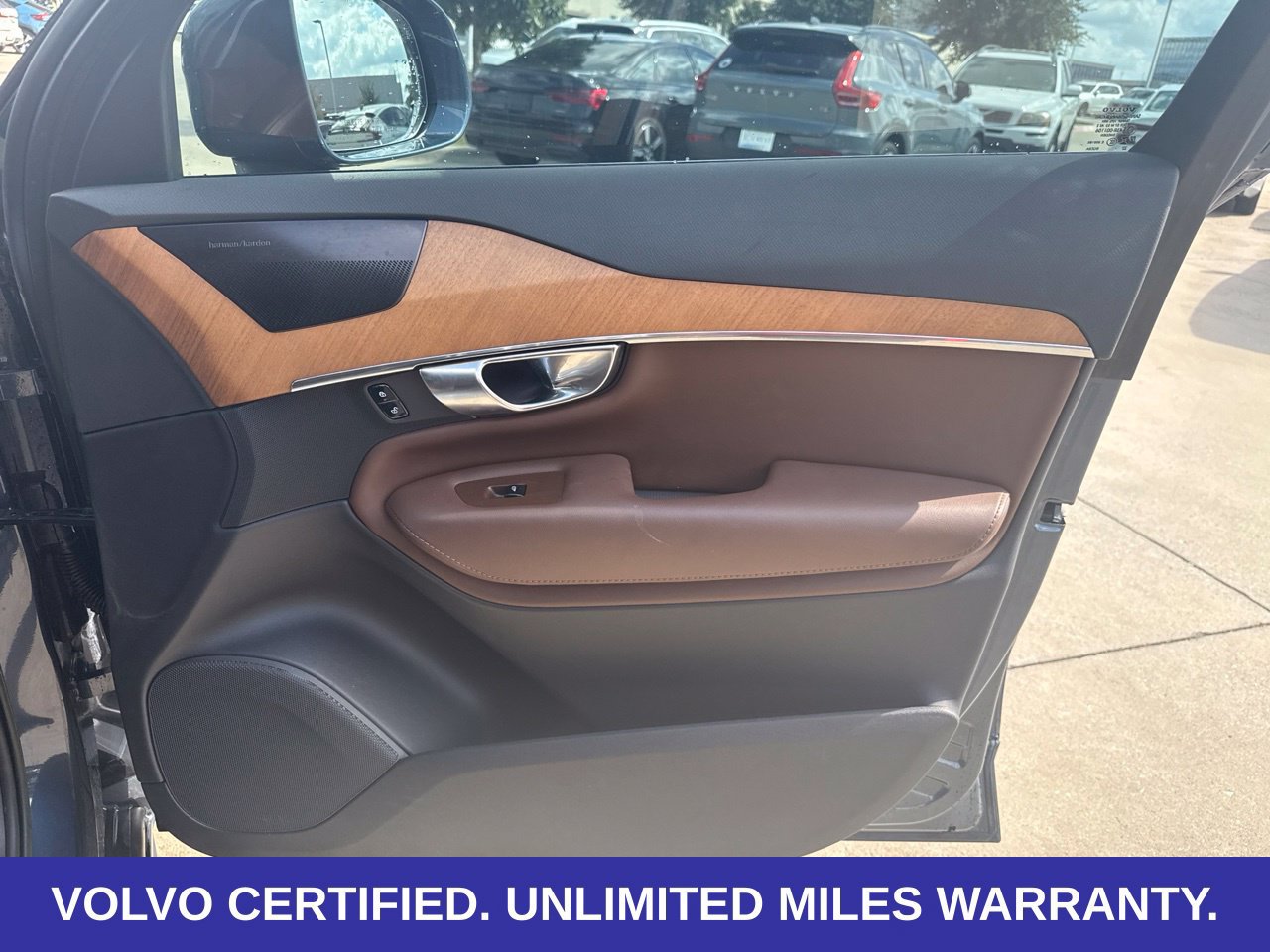 Certified 2023 Volvo XC90 B6 Plus w/ Protection Package Premier AWD/4WD image 19