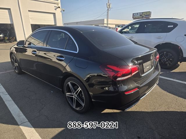 Used 2022 Mercedes-Benz A 220 image 5