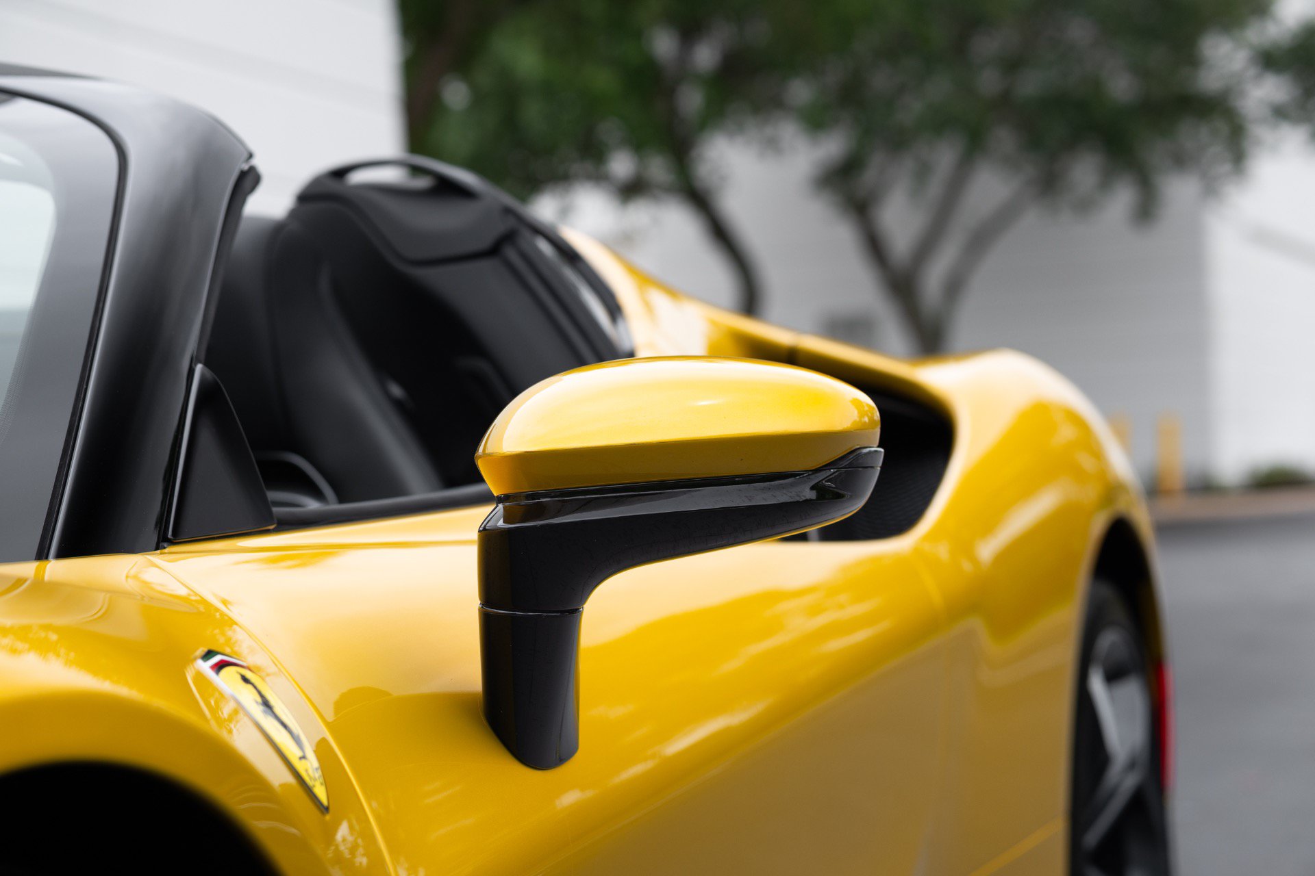 Used 2022 Ferrari SF90 Spider AWD/4WD image 36