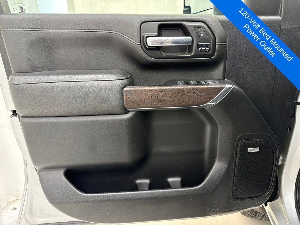Used 2023 GMC Sierra 3500 Denali w/ Denali Ultimate Package image 17