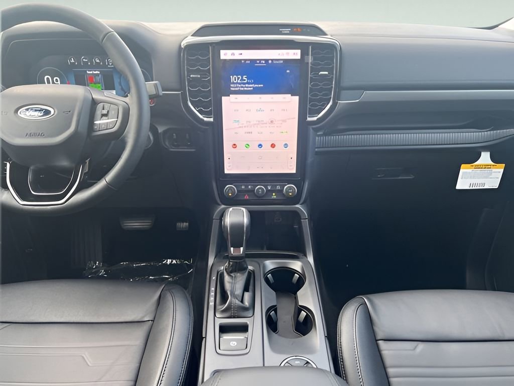 New 2025 Ford Ranger Lariat w/ FX4 Off-Road Package image 16