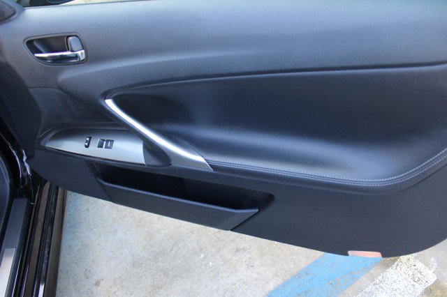 Used 2014 Lexus IS 250C w/ F-Sport Package w/as Tires RWD image 29