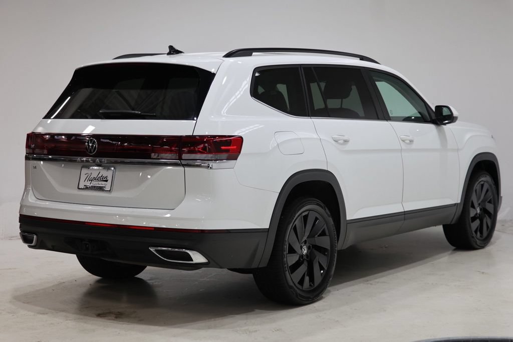 Used 2025 Volkswagen Atlas SE FWD image 7