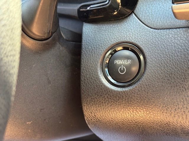 Used 2025 Toyota Camry LE w/ Convenience Package FWD image 16