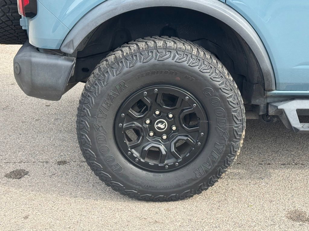 Used 2022 Ford Bronco Wildtrak image 12