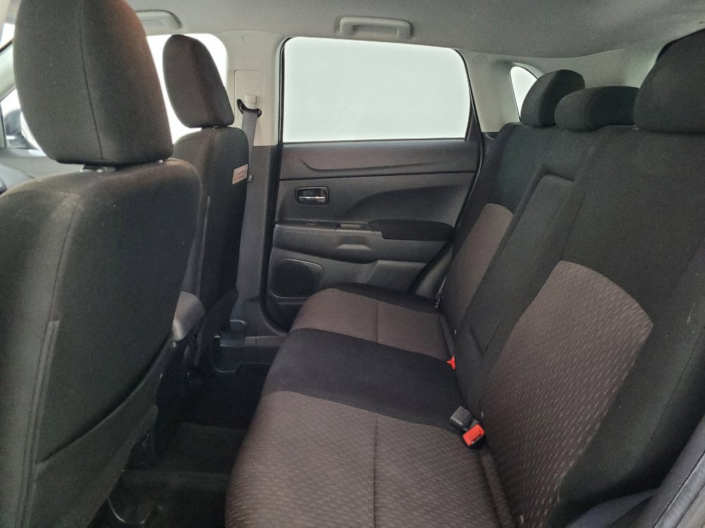 Used 2017 Mitsubishi Outlander Sport ES FWD image 18