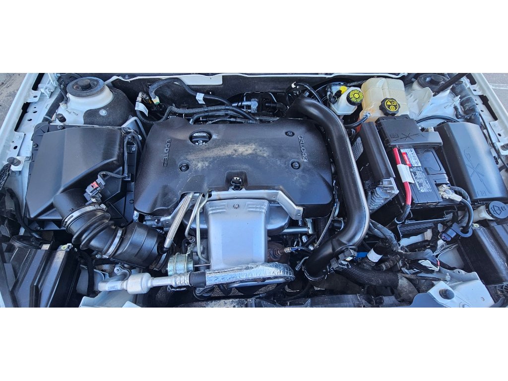 Used 2017 Buick Regal AWD image 31