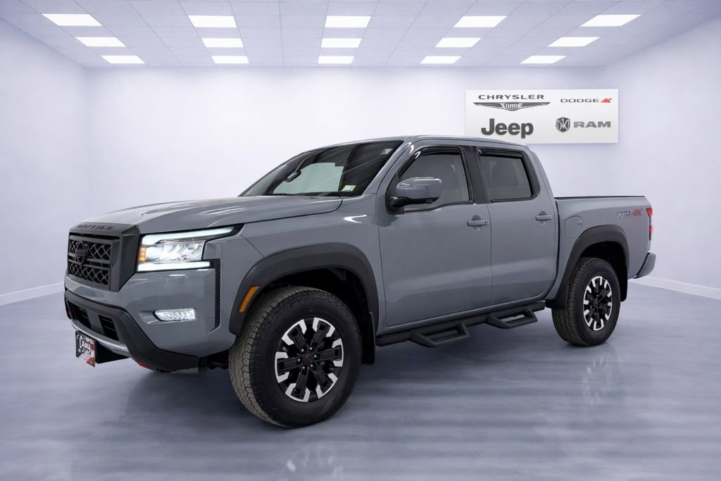 Used 2024 Nissan Frontier PRO-4X w/ Pro Convenience Package image 1