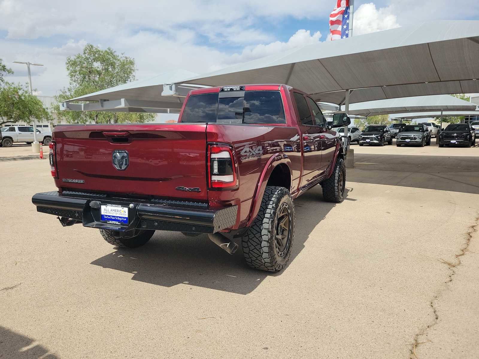 Used 2021 RAM 2500 Laramie w/ Night Edition image 8