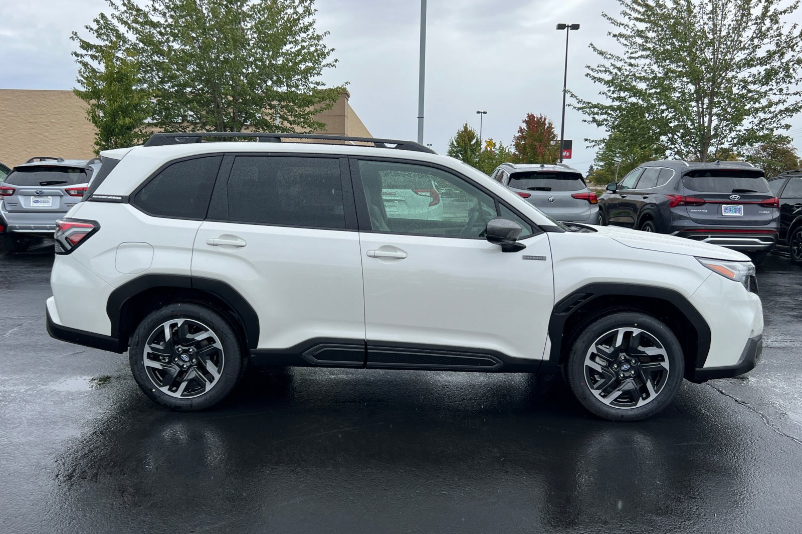 New 2025 Subaru Forester Limited w/ Popular Package image 3