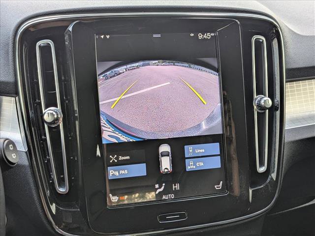 Used 2021 Volvo XC40 T5 Momentum AWD/4WD image 13