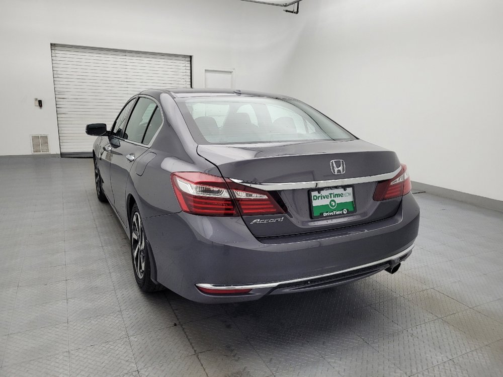 Used 2017 Honda Accord EX-L image 6